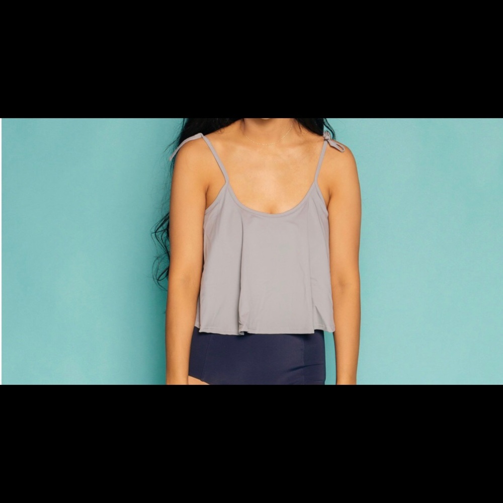 NWT • Kortni Jeane Swing Top